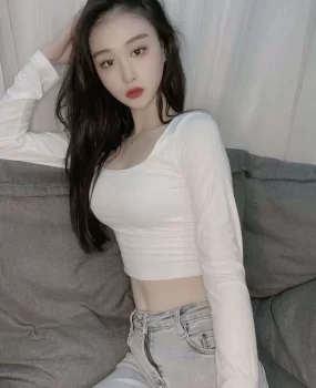 青岛纯兼职南方小美女颜值爆表服务一流